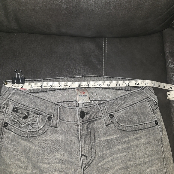 True Religion Women's Gray Jeans   Size 31                        32 Inch Inseam - Picture 6 of 6